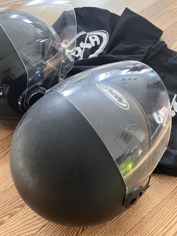 Kask motocyklowy  NAXA /2szt./ rozm. M