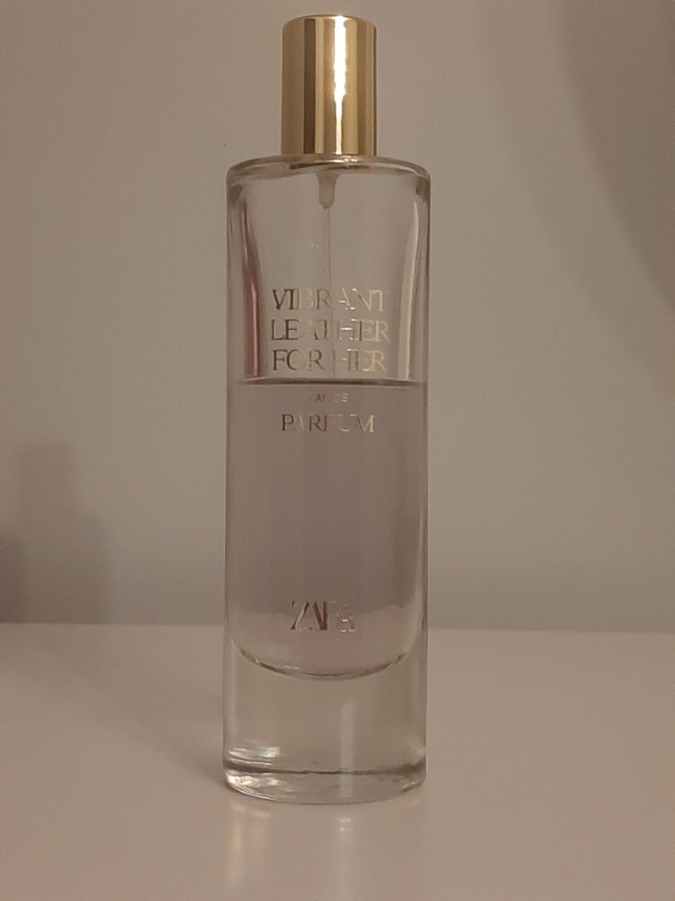 Vibrant leather for her zara perfumy