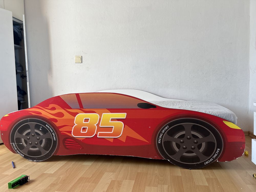 Łóżko dziecięce samochód auto