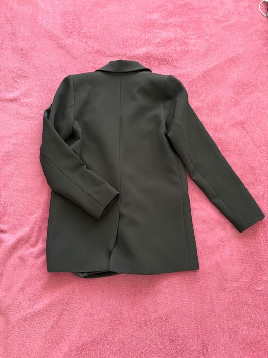 Жекет жіночий в ідеальному стані