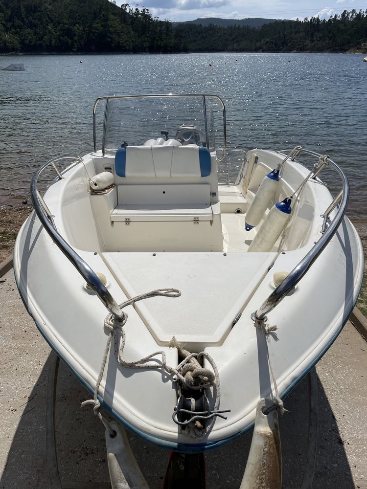 Barco QuickSilver Flamingo 500