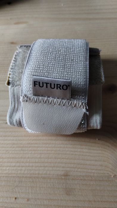 Futuro opaska nadgarstka rozmiar uniwersalny