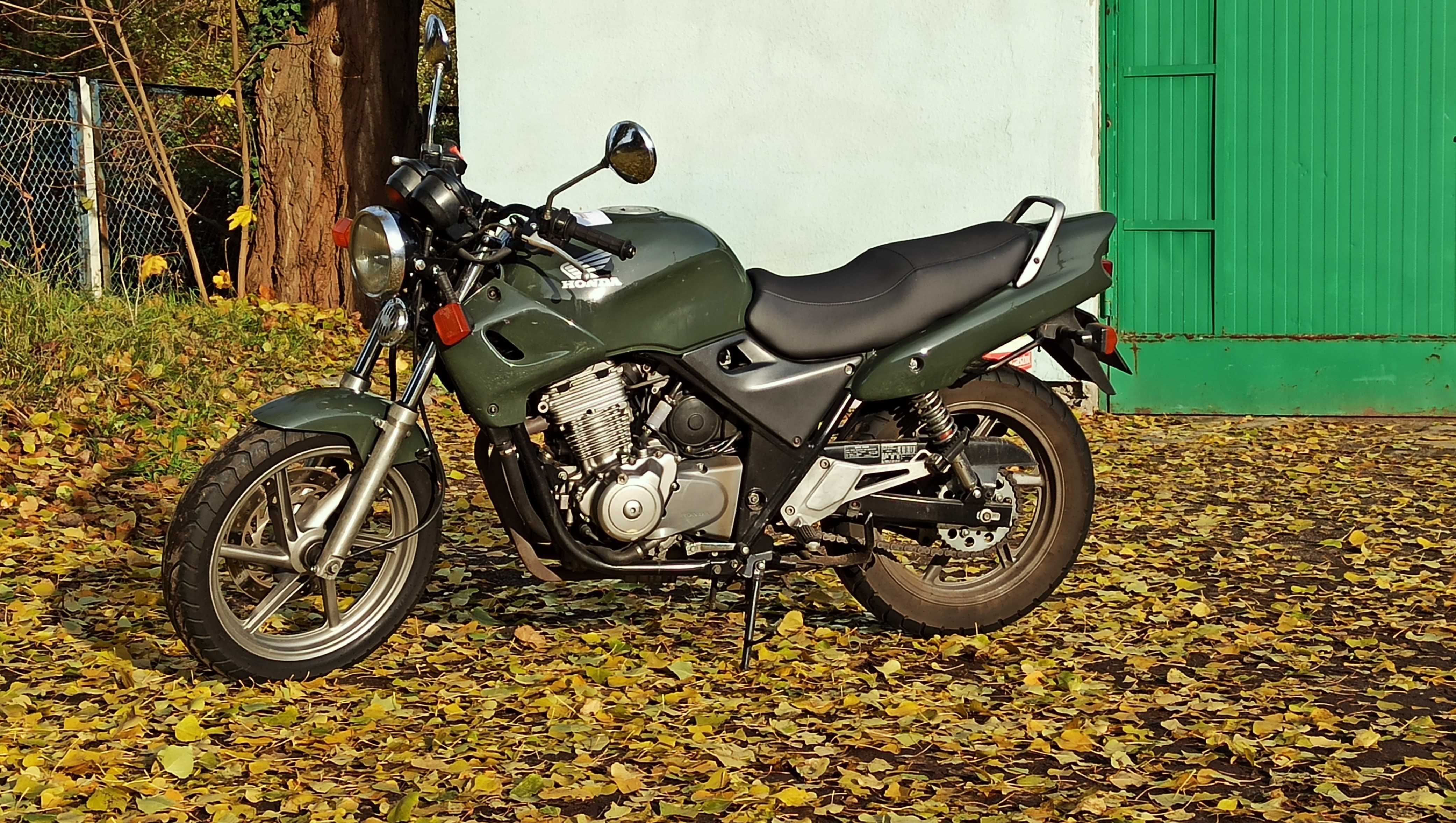 Motocykl Honda CB500