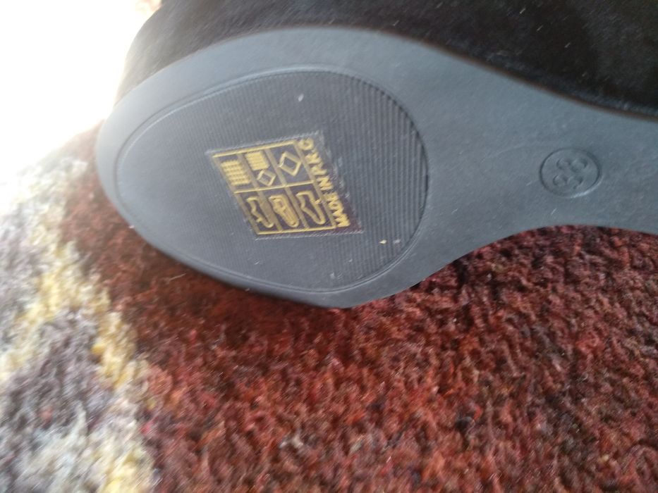 Осінні/Весняні стильні чобітки.Козаки жіночі ,ідеальний стан взуття.