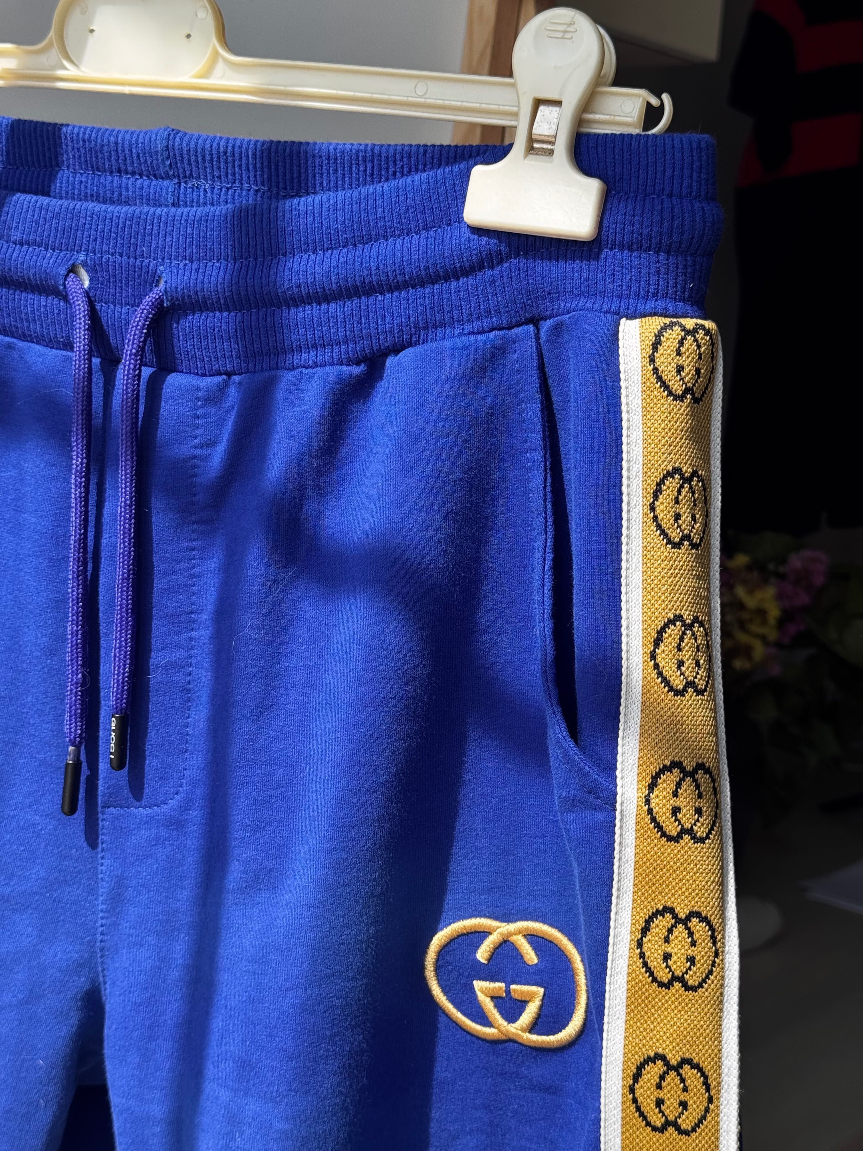 Шорти Gucci б/у Італія