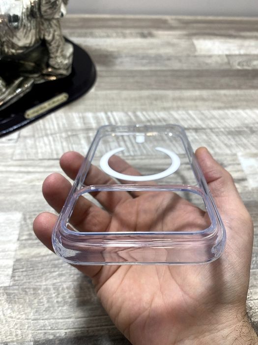 Чохол на iPhone 17 Pro Max з MagSafe!