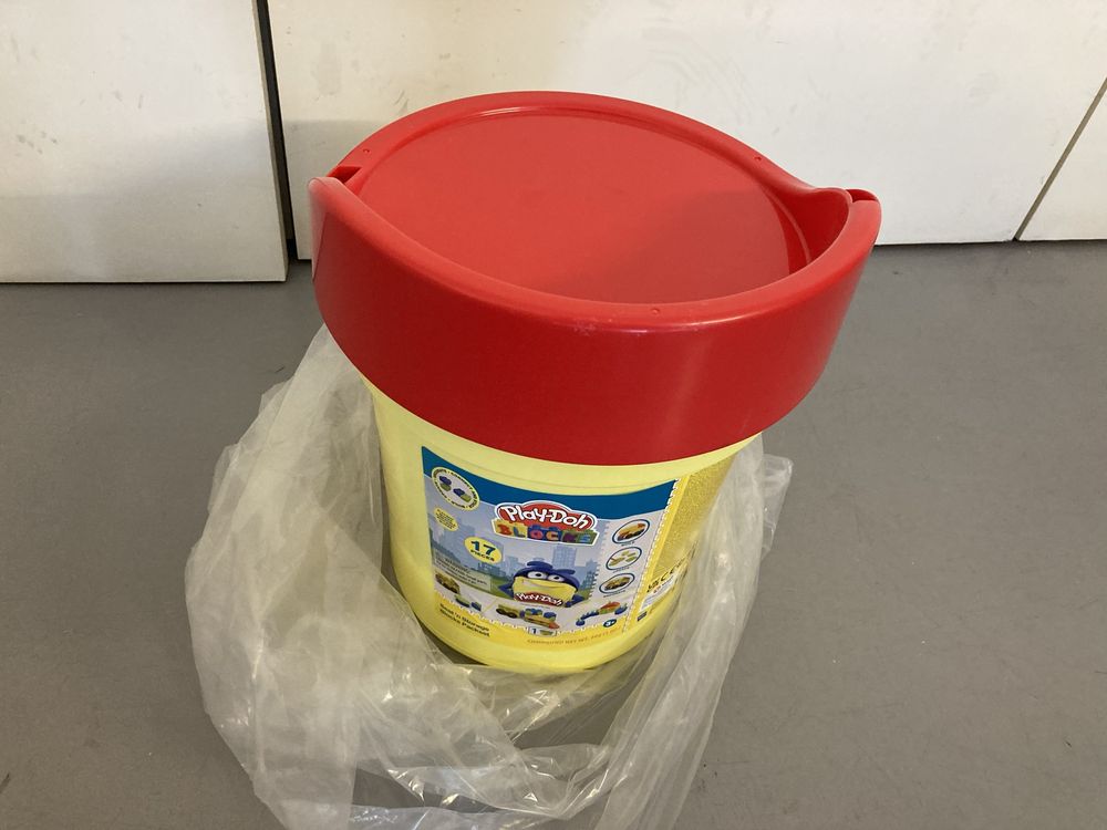 Banco Play-Doh blocks organizador brinquedos com compartimentos novo