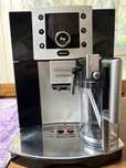 Кавомашина Delonghi Perfecta Cappuccino ESAM5550. ТОРГ