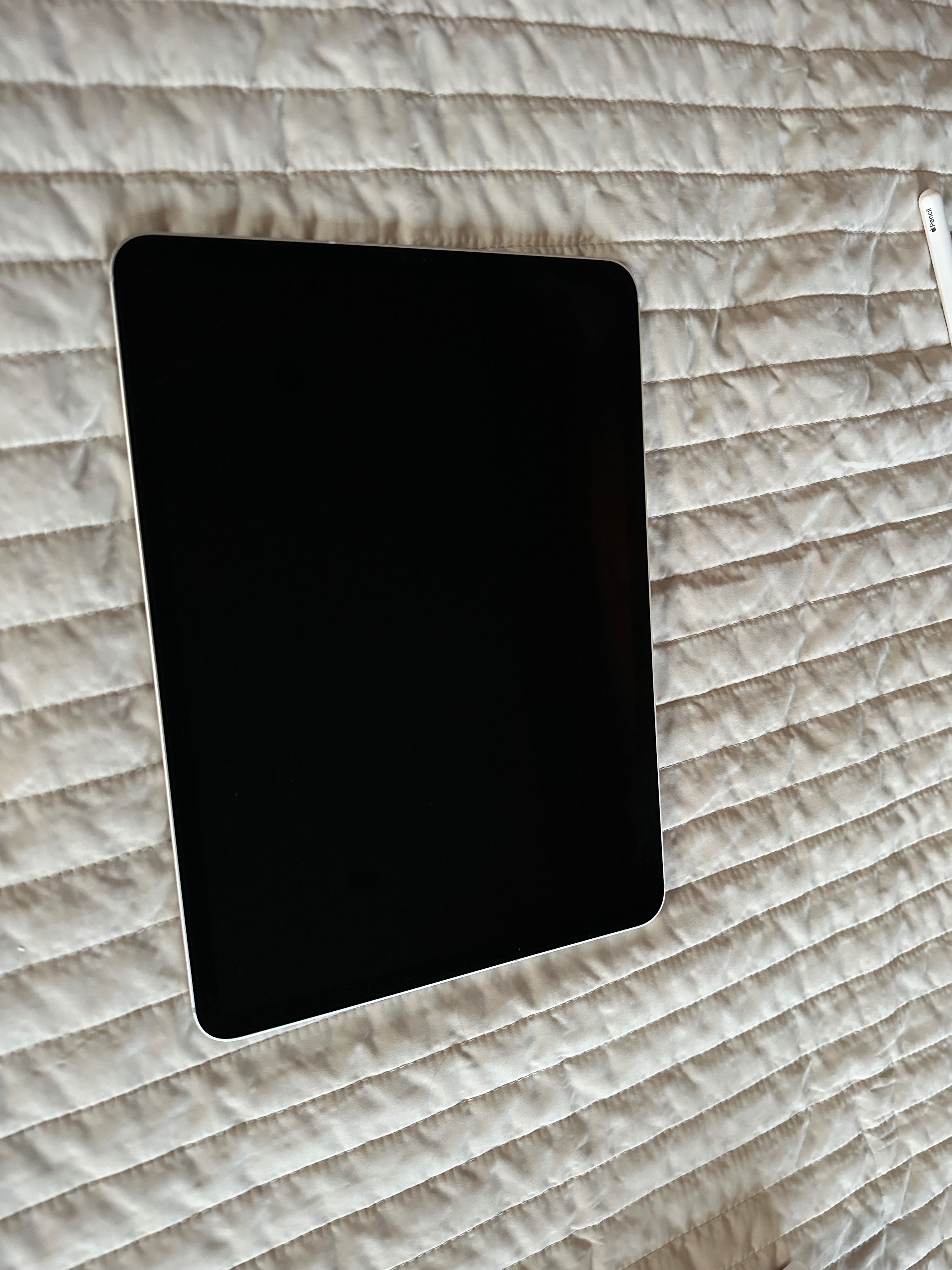Apple iPad Pro 1 11" 256GB WiFi + Cellular (1th gen) 2018 A1934 Silver