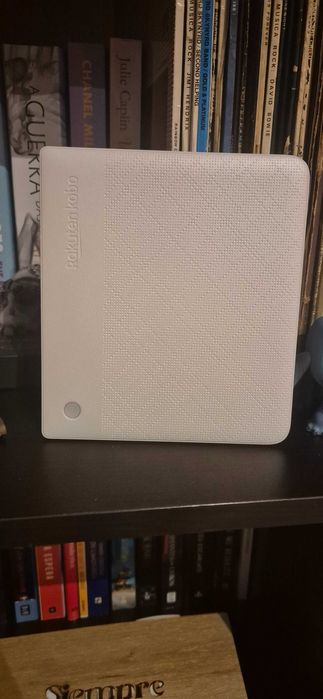 Kobo libra H20 com capa