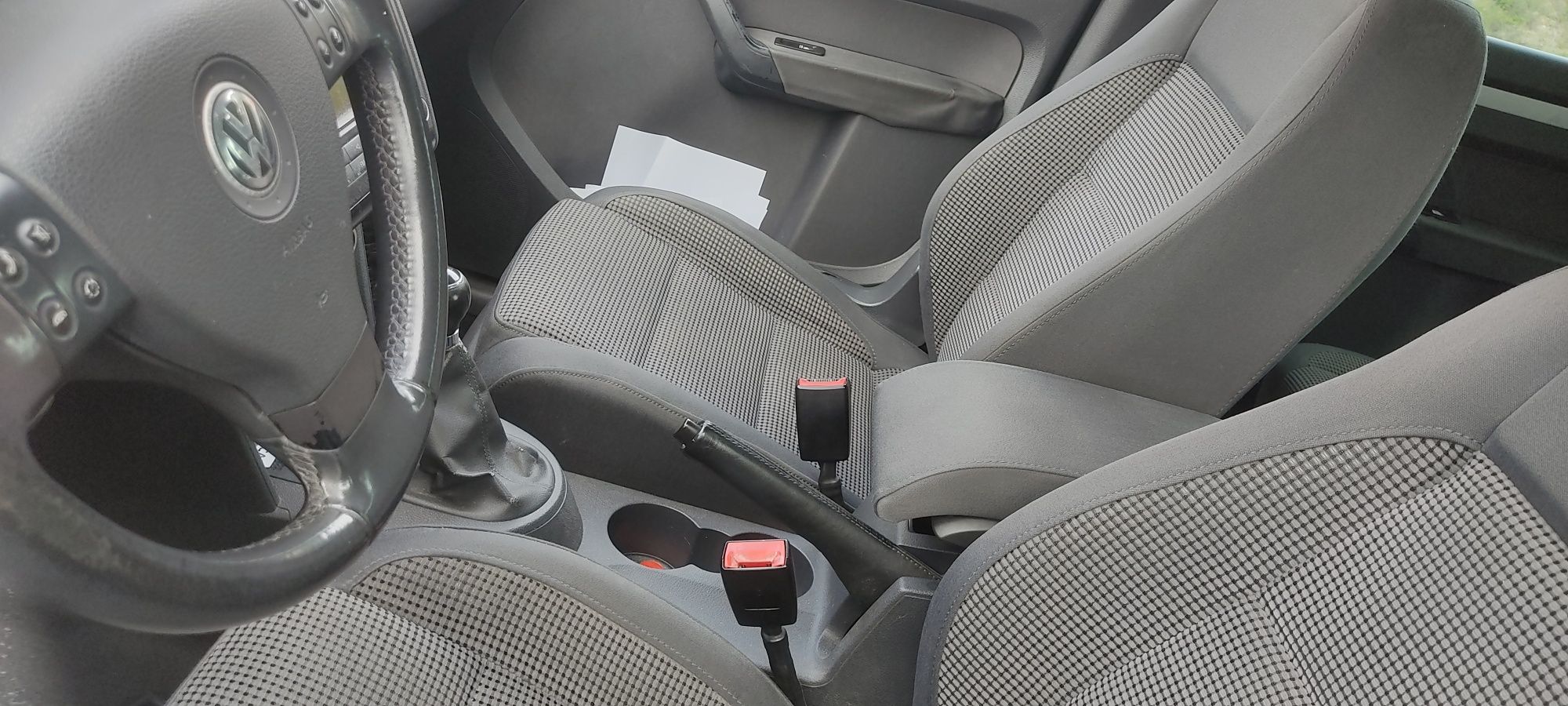 VW Touran 7 lugares gasóleo