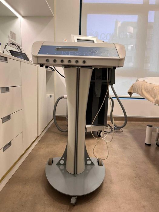Kestos RÖSS– Equipamento Estético Profissional Tonificação Corporal