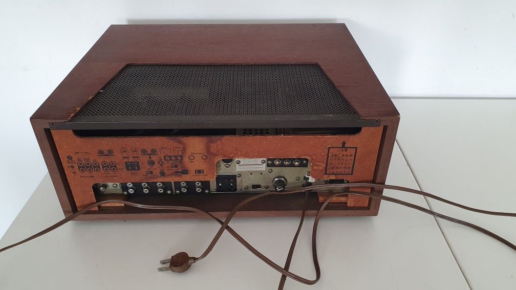 Amplituner lampowy C-300