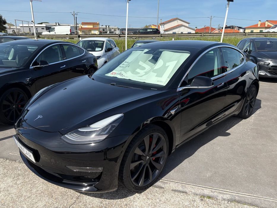 Tesla Model 3 Long Range AWD Dual Motor Performance