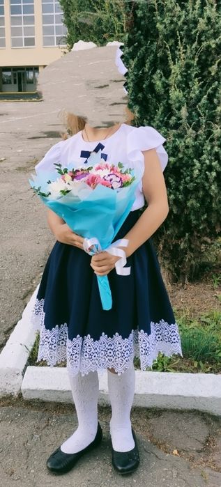 Шкільна форма для дівчаток