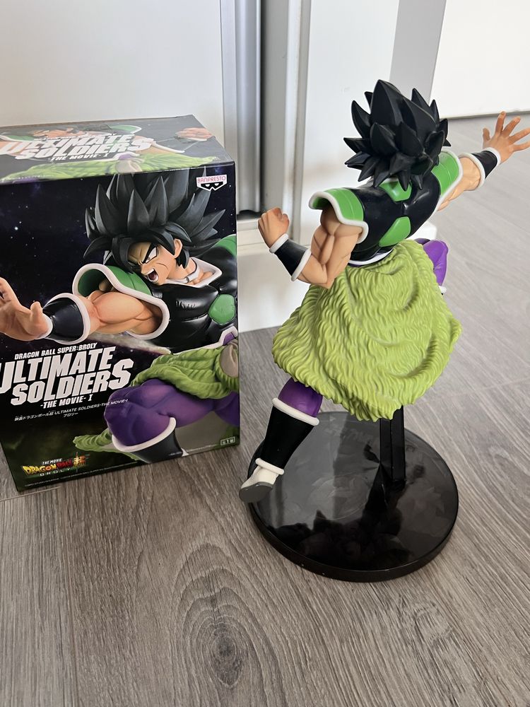 Ultimate Soldiers Broly Figure - DBS Broly