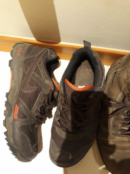 BAIXA PRECO -  Sapatilhas e botins de homem, 42