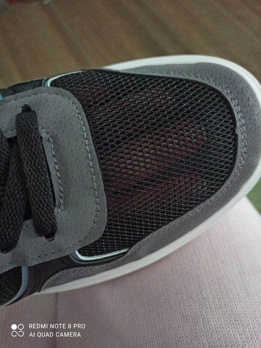 Чоловічі кросівки Нові, 44 розміру, літні.