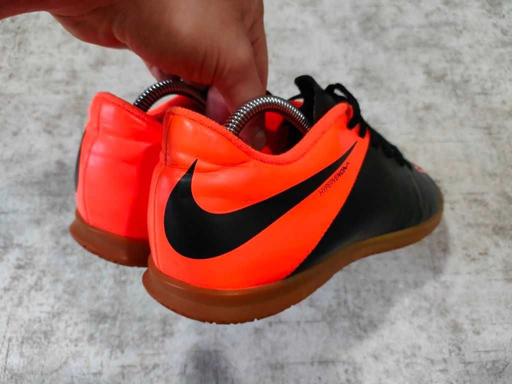 Футзалки Nike HyperVenom Phade II IC р-41 оригінал найк кеды кроссовки