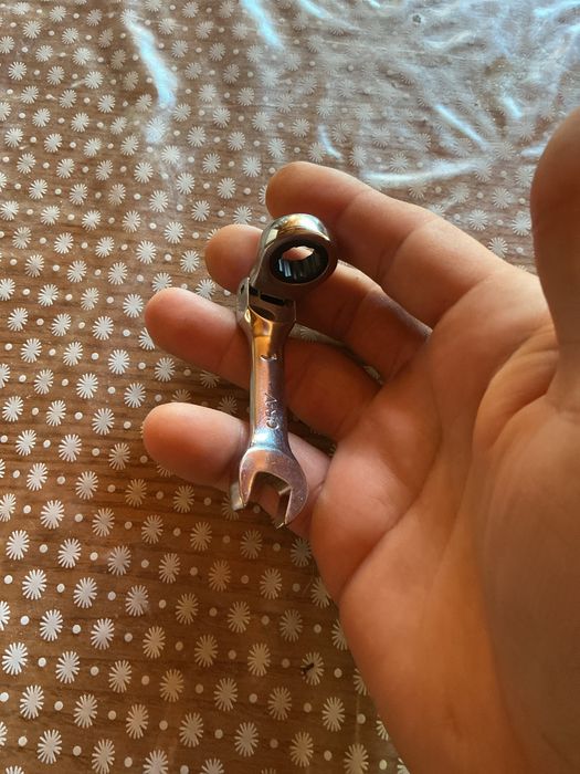 Ключ 10мм рожково-накидной трещоточний с поворотной головкой усилений