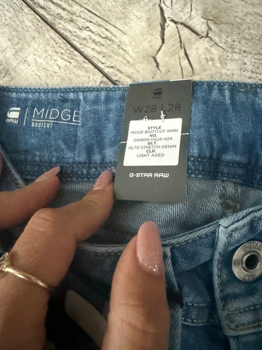 Spodnie lekko poszerzane ku dołowi g-star RAW nowe z metka