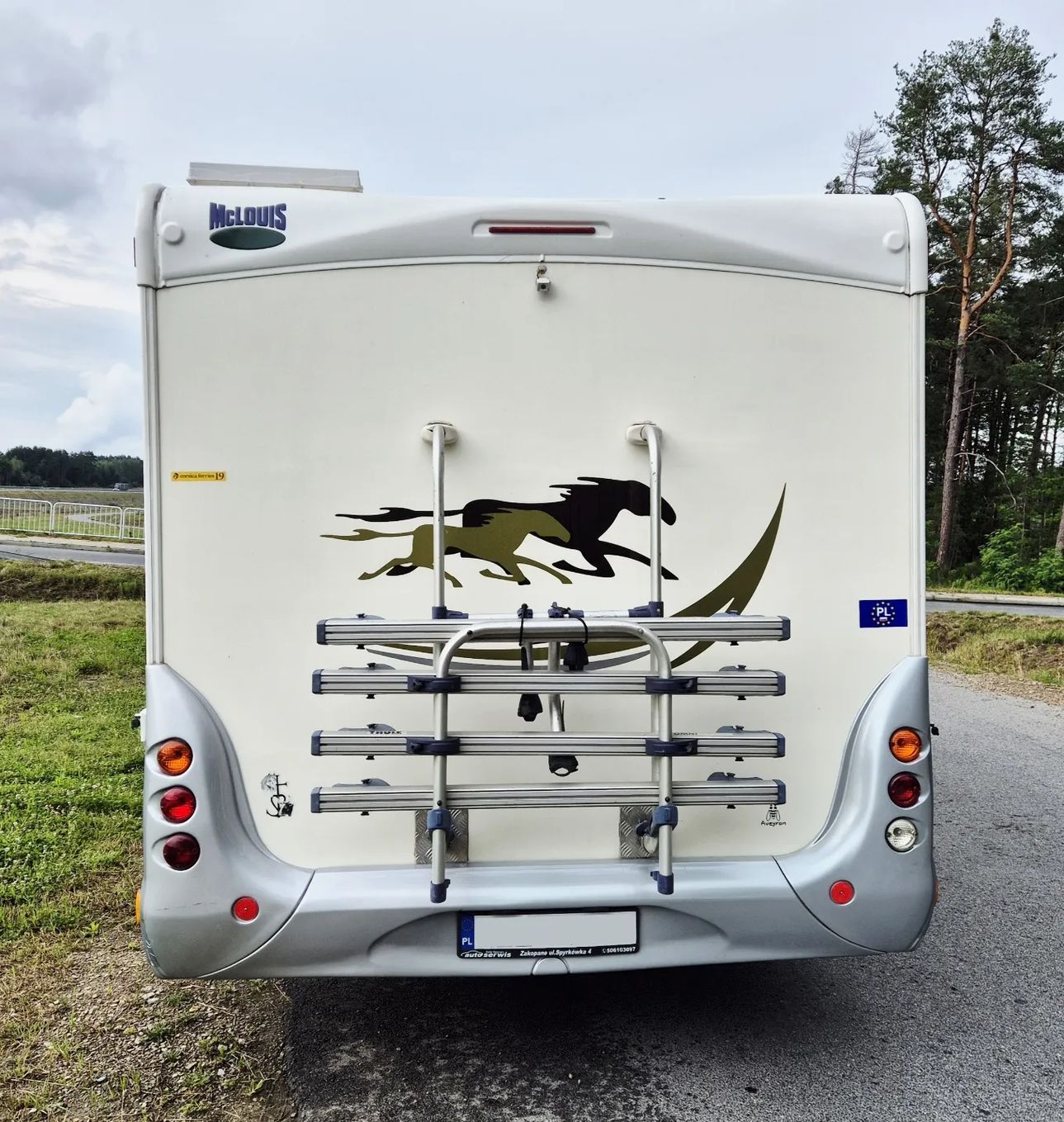 Fiat Ducato  Kamper Fiat Ducato Półintegra McLouis