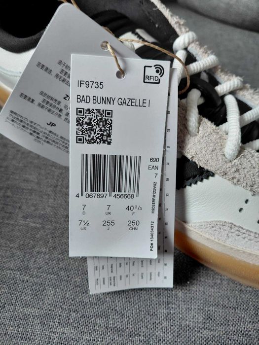 adidas Gazelle Indoor Bad Bunny