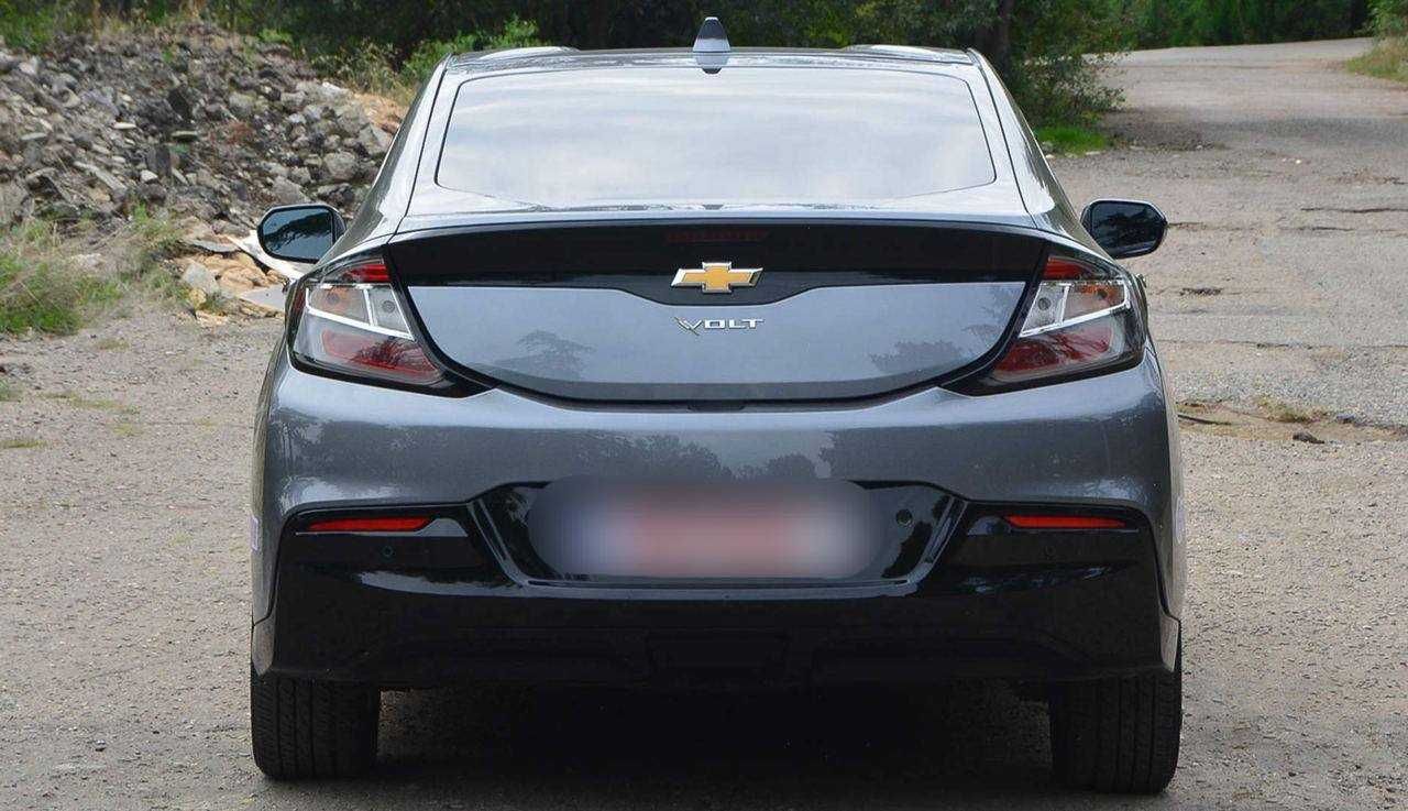 Chevrolet Volt Premier 2019 Plug-in Hybrid 1.5 гібрид