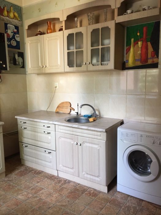 Подобово.Погодинно.ЦЕНТР.Апартаменти в сталінці