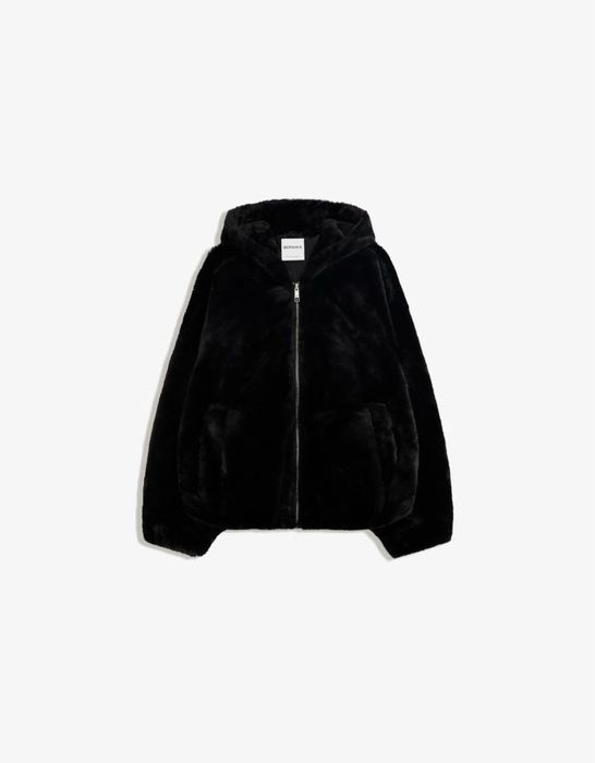 пуховик/шубка із BERSHKA