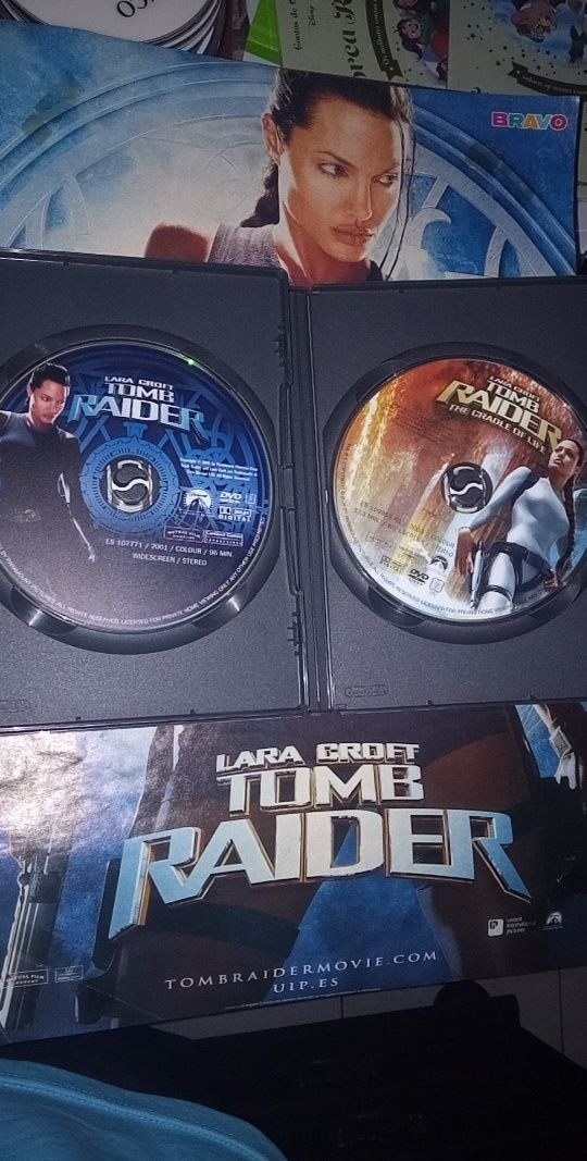 2DVD• Tomb Raider 1 + 2