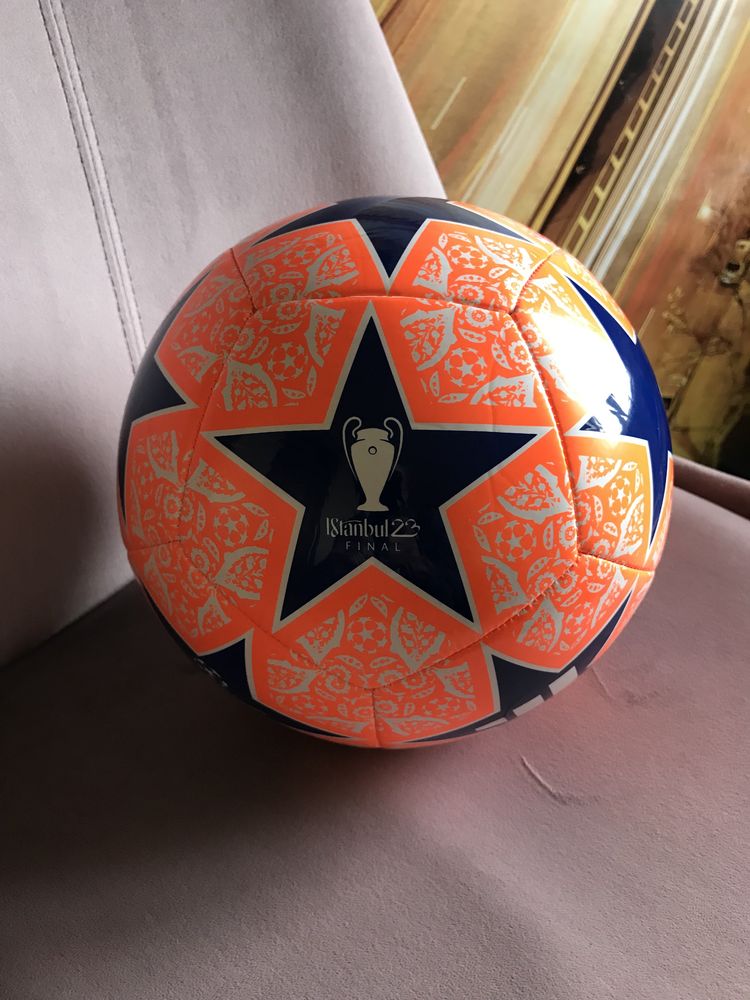 Футбольный мяч Adidas 2023 UCL Istanbul оригинал новый 5 размер