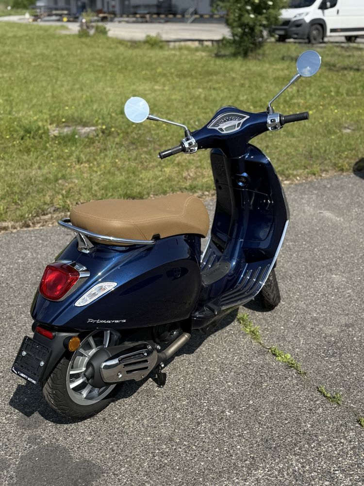 Nowy skuter VESPA Primavera 50 4T BLU