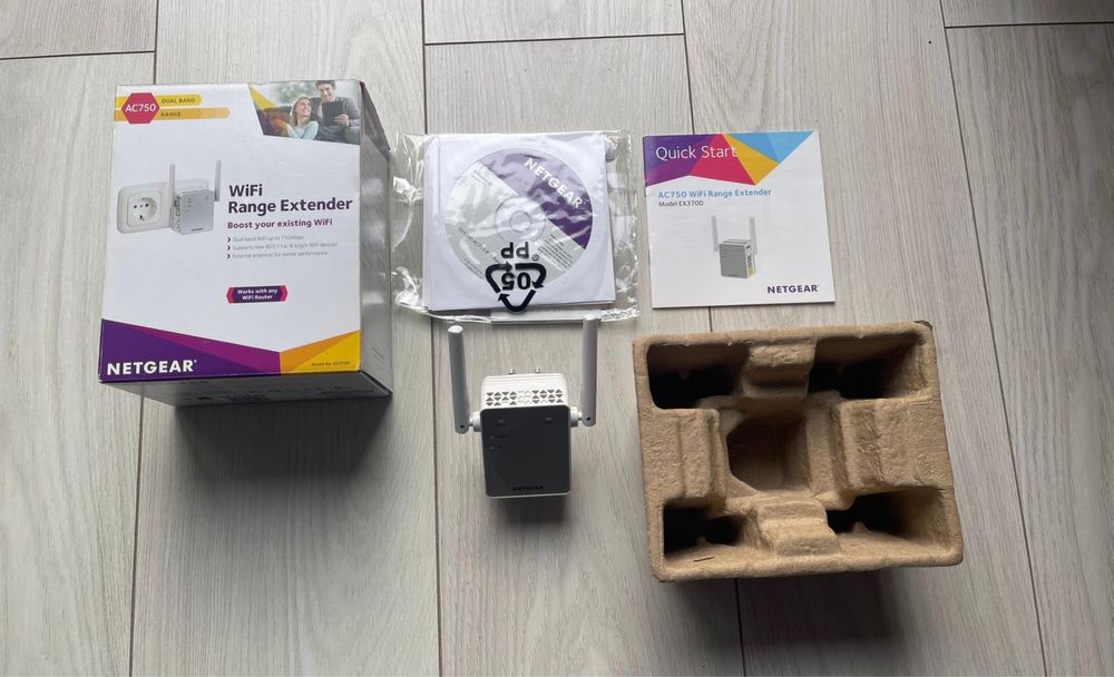 Router Netgear AC750