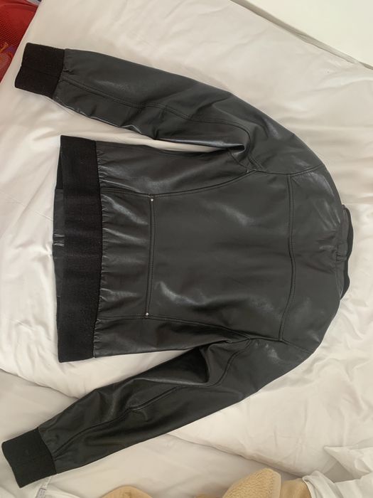 Кожаная куртка (натуральная кожа)