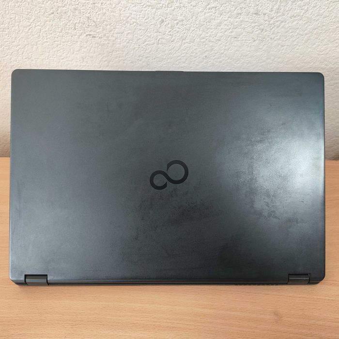 Потужний/надійний Fujitsu LIFEBOOK U758 15.6"FHD IPS i7/16Gb/512M2/UHD