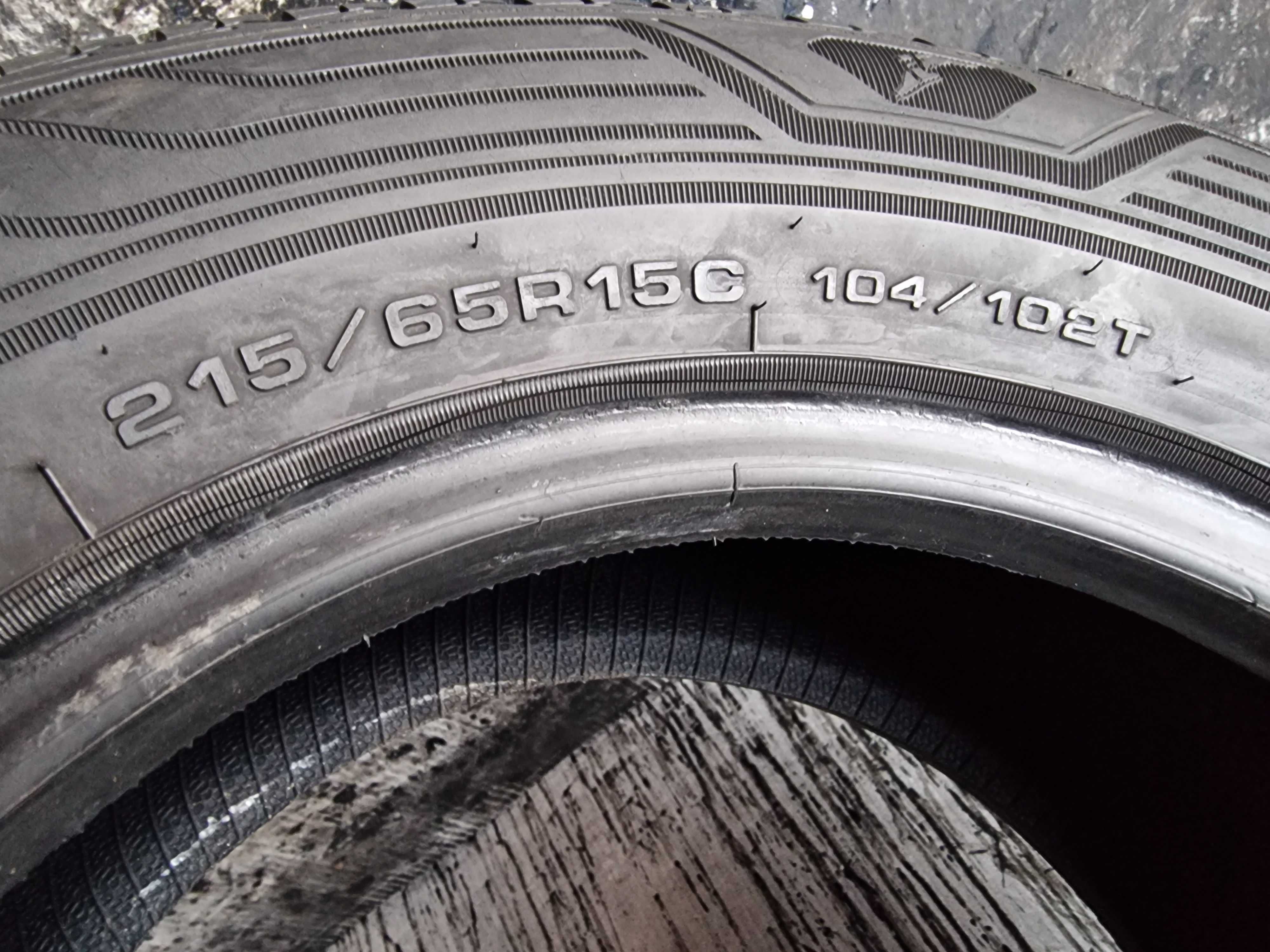 Sprzedam oponę 215/65 15" C Goodyear Vector 4 Seasons Cargo 8,5mm 22r