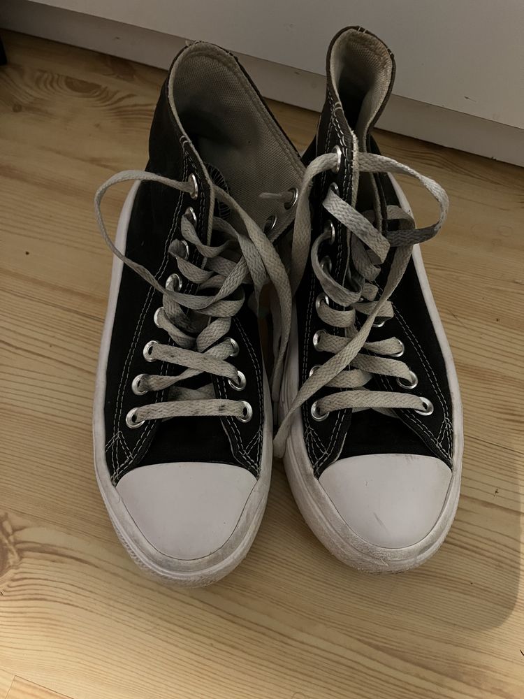 Buty converse na platformie