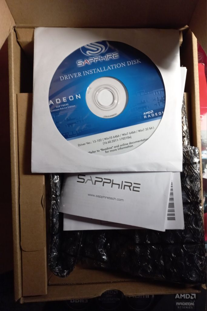 Відеокарта Radeon r7 240