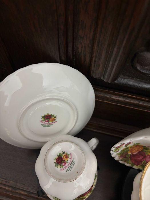 Conjunto de 3 chávenas "Old Country Roses Royal Albert"
