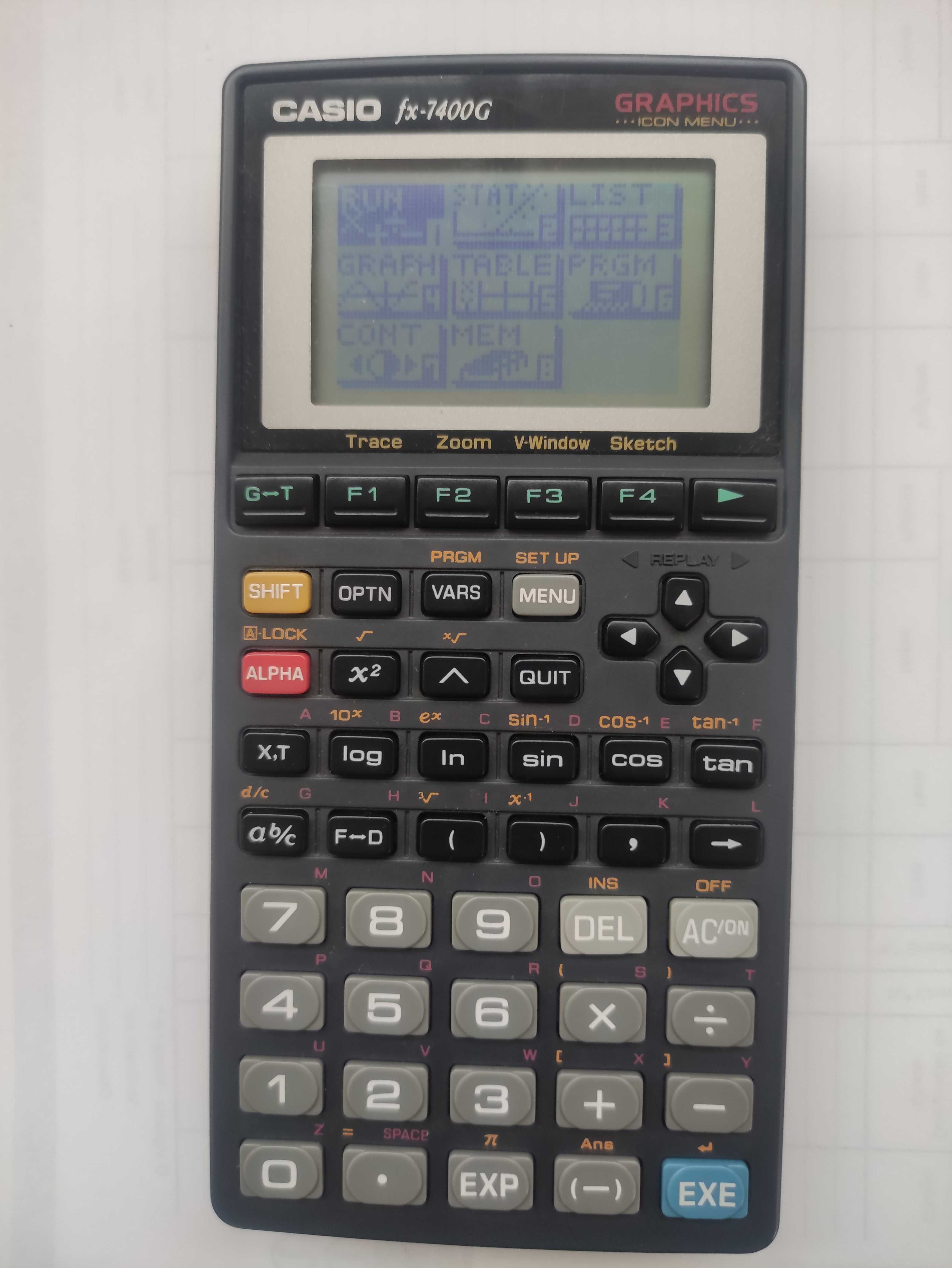 Calculadora gráfica casio fx 7400G