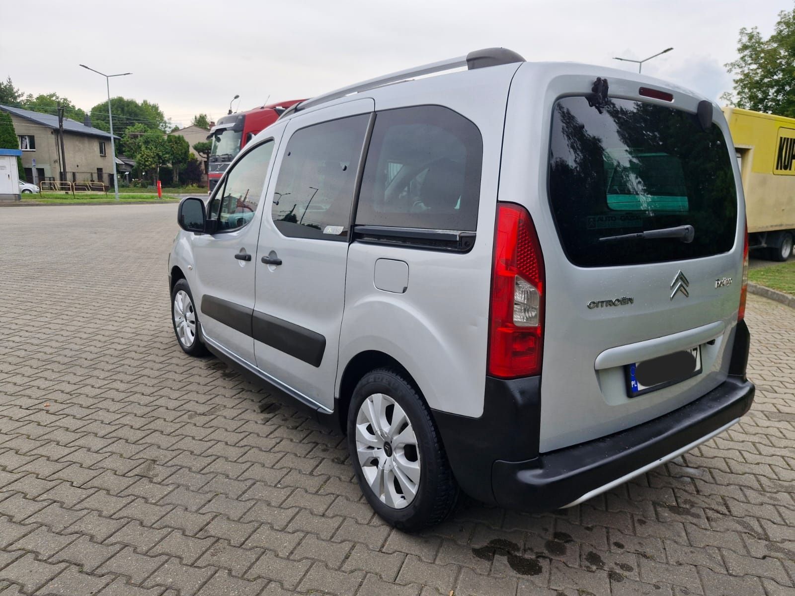 Citroen Berlingo XTR 1.6HDI - dobry stan, ważne opłaty, do jazdy