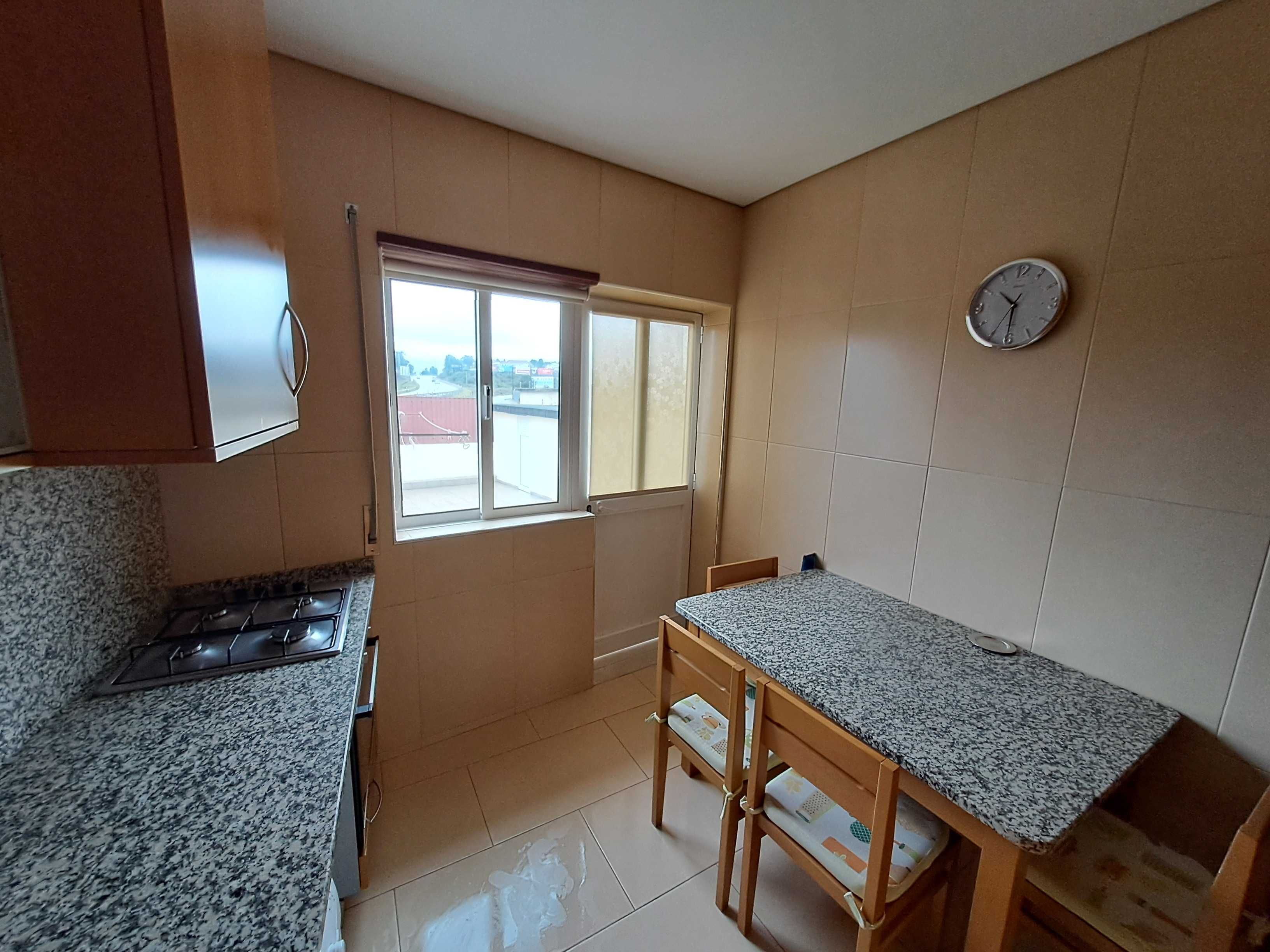 Arrendo T2+1 (moradia)