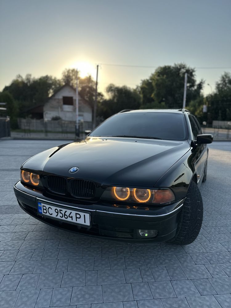BMW E39 m50b20.