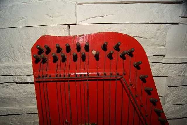 Cytra mandolina instrument