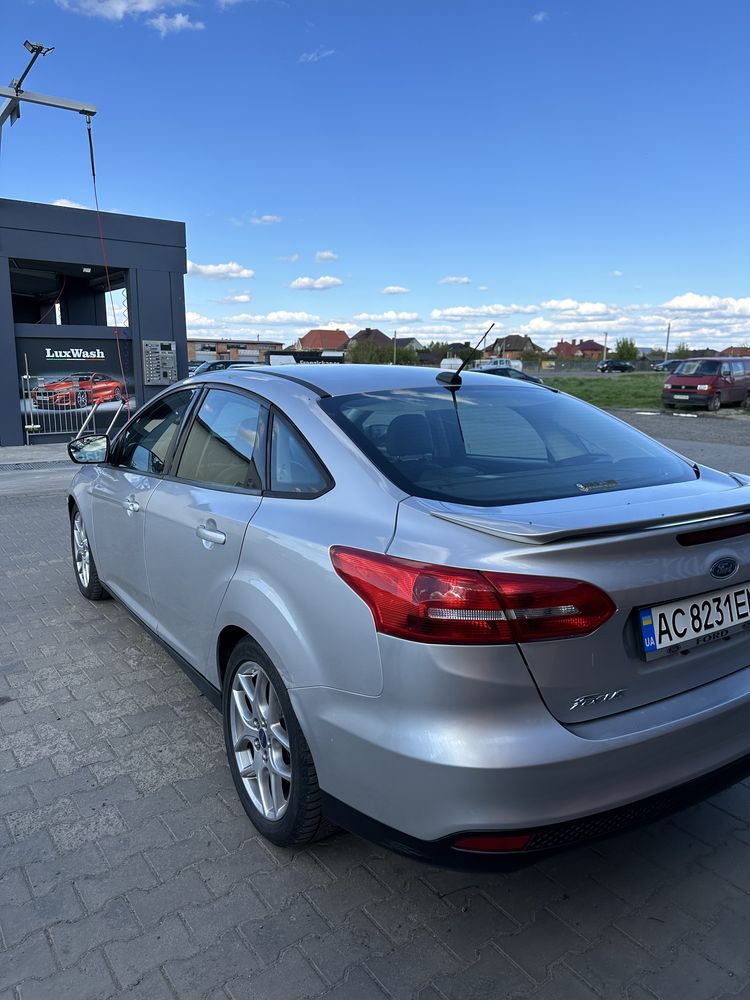 Срочно Ford focus 2015