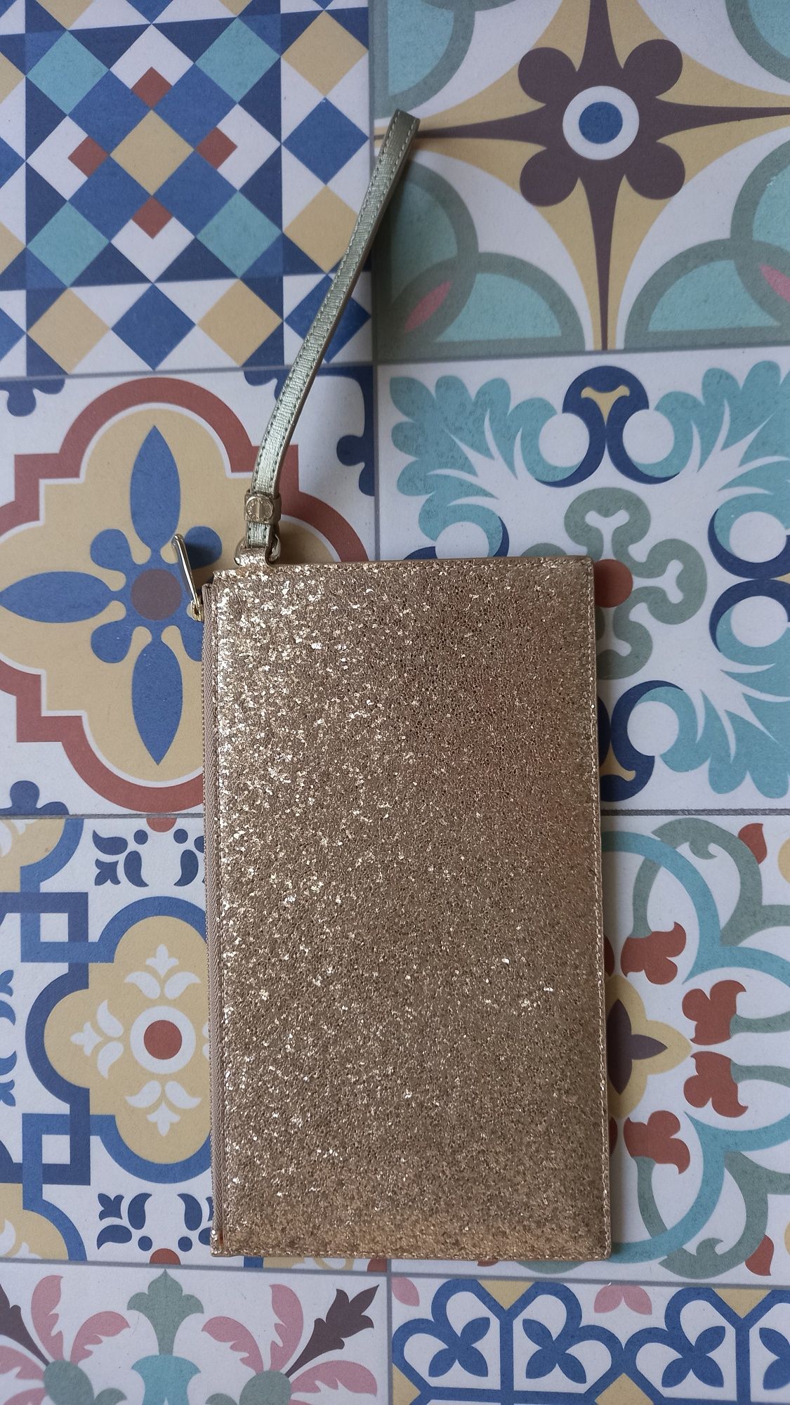 Pochete Furla Dourada