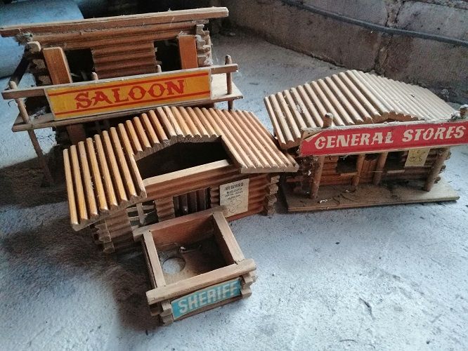 stare drewniane kowbojskie miasteczko drewniana preria zdrewna zabawki