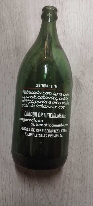 Garrafa vintage pirogravadas