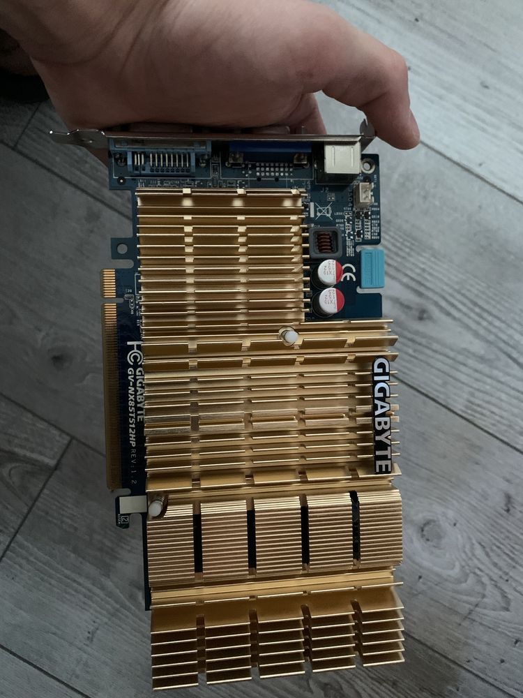 Karta graficzna gigabyte